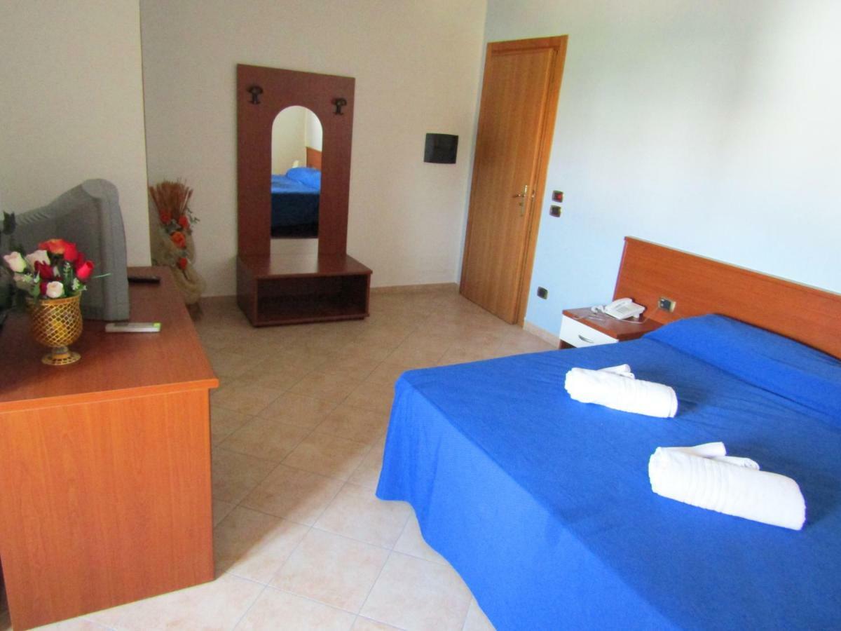 Grand Hostel Calabria Pietrapaola Kültér fotó